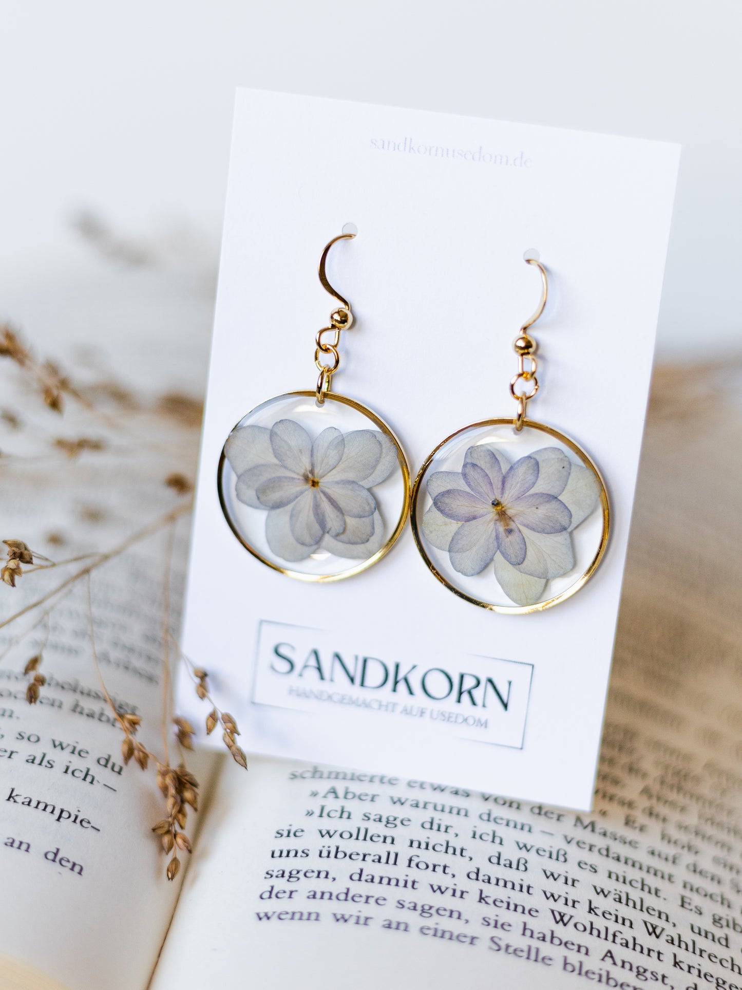 Ohrringe mit Hortensie - SANDKORN Usedom
