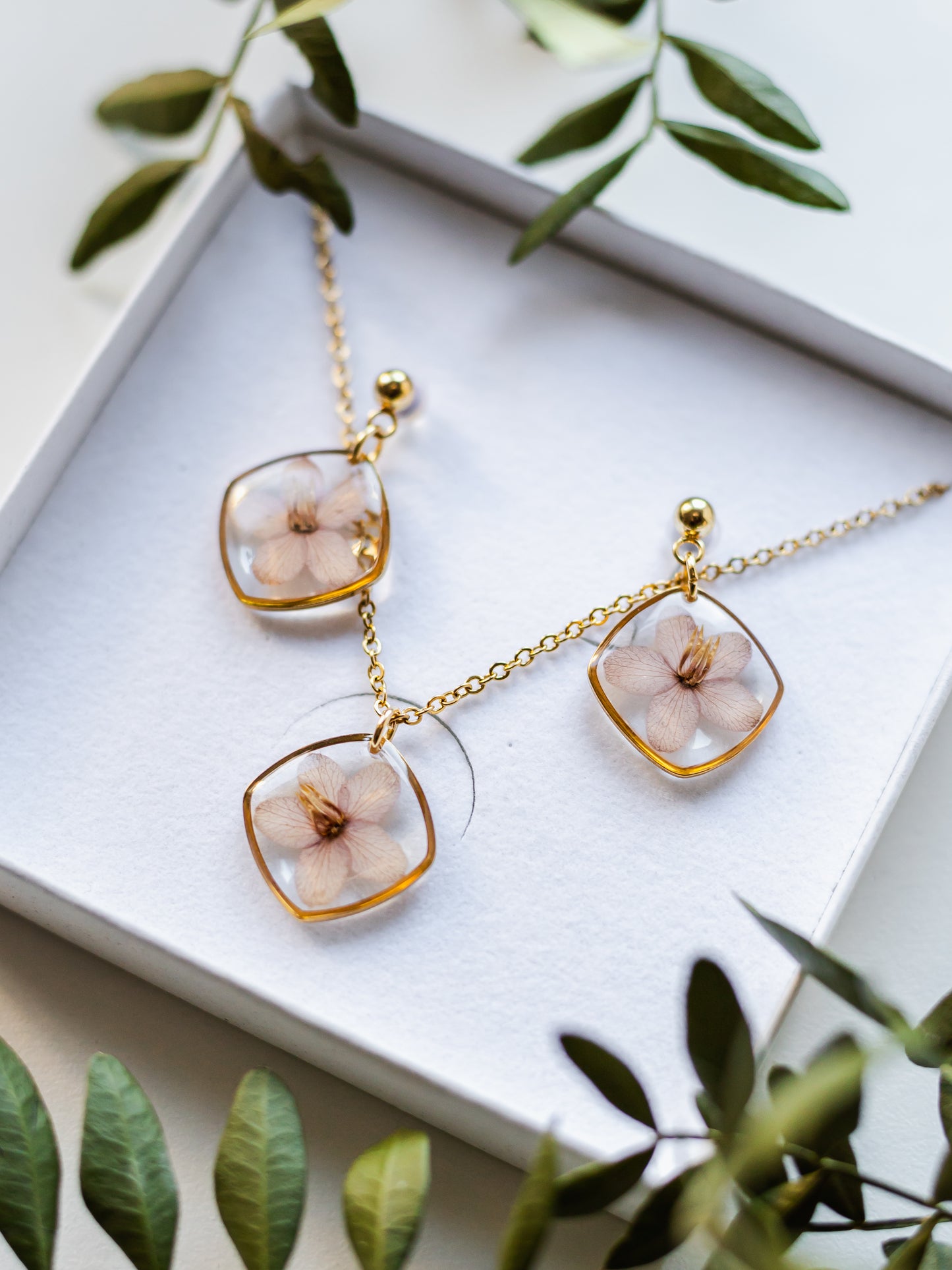 Schmuckset mit Melliodendron