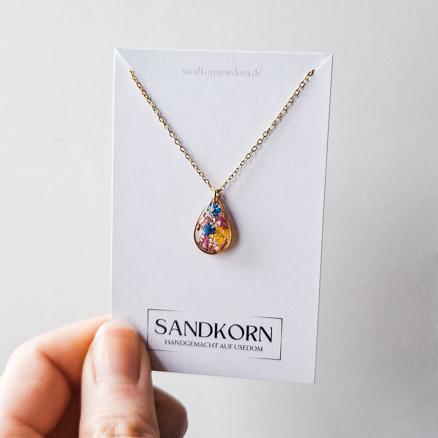 Halskette mit bunten Blüten - SANDKORN Usedom