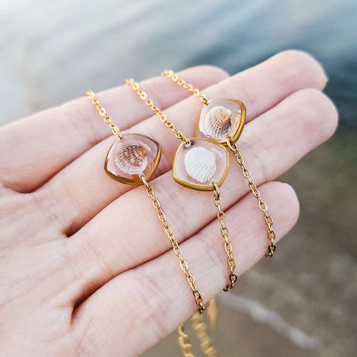 Armbänder mit echten Muscheln aus der Ostsee | Usedom Schmuck