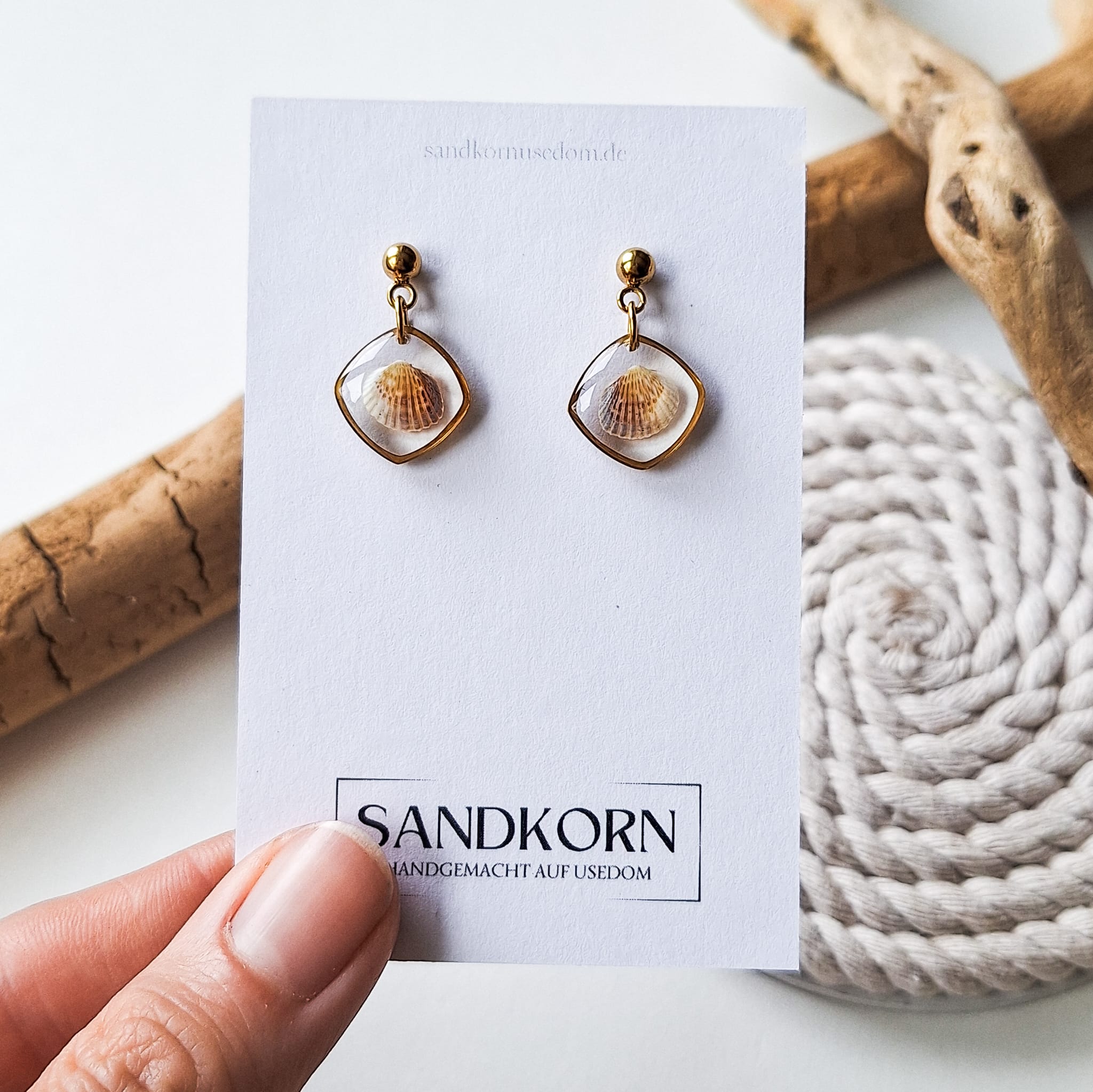 Ohrringe mit Herzmuscheln - Gold