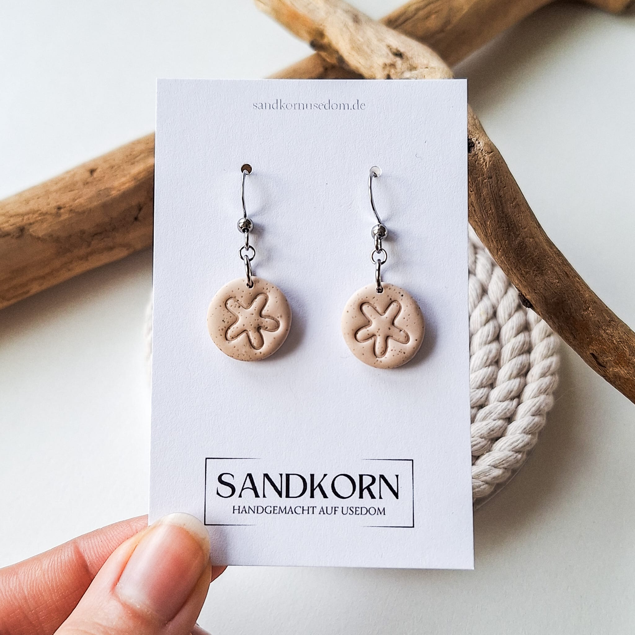 Ohrringe mit Strandsand - Sanddollar