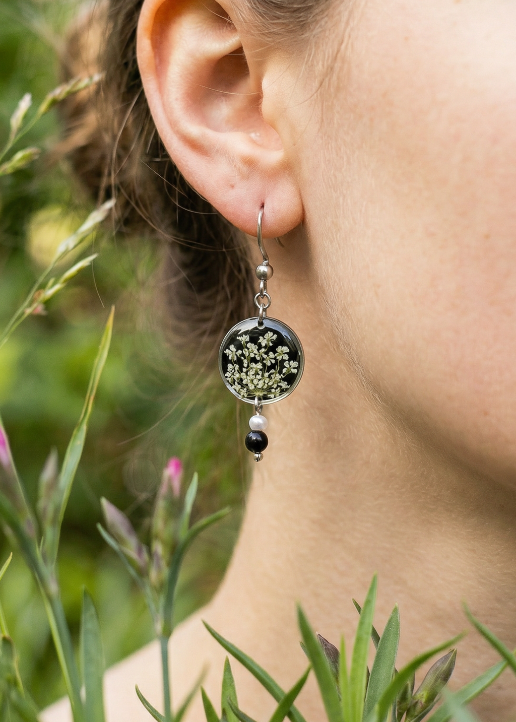 Ohrringe mit Blüten und Süßwasserperlen | Usedom Schmuck