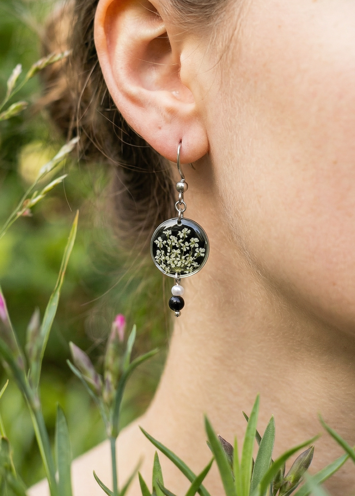 Ohrringe mit Blüten und Süßwasserperlen | Usedom Schmuck