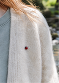 Realistischer Marienkäfer Pin, Marienkäfer Brosche, Anstecknadel, handgemacht aus Fimo, kleiner Glücksbringer als Geschenkidee, Geschenk zum Muttertag, kleines Geschenk, kleine Aufmerksamkeit, Usedom Schmuck, Ostsee Geschenk, Partner Geschenkidee, Paar Schmuck, Brautjungfern Schmuck Brosche, Geschenk für Hochzeitsgäste, Geschenk Kindertag, Hochzeit Gastgeschenke - Sandkorn Usedom
