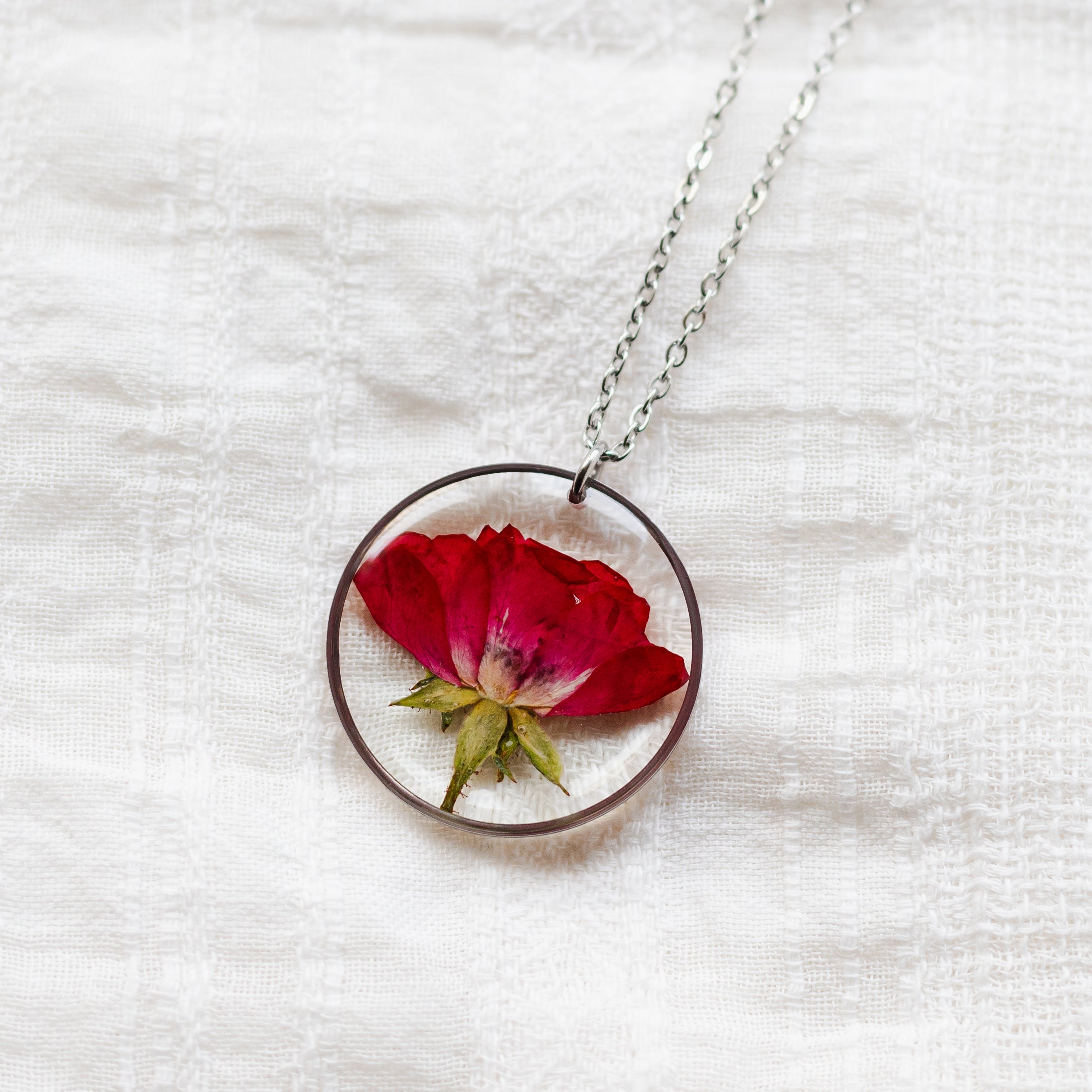 Halskette mit Rose