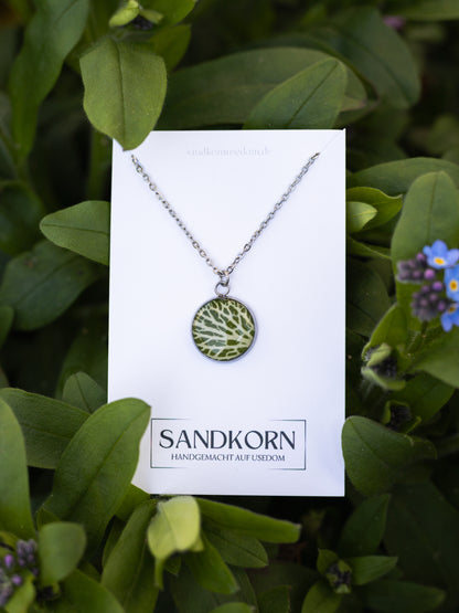 Halskette mit Fittonia
