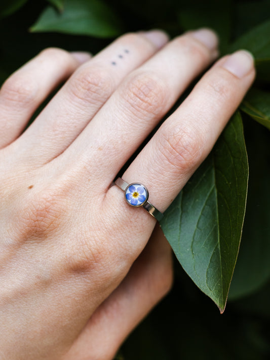 Ring mit Vergissmeinnicht