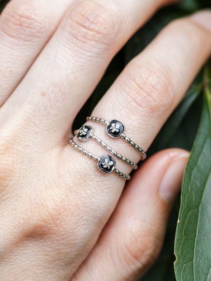 Ring mit Wilder Möhre