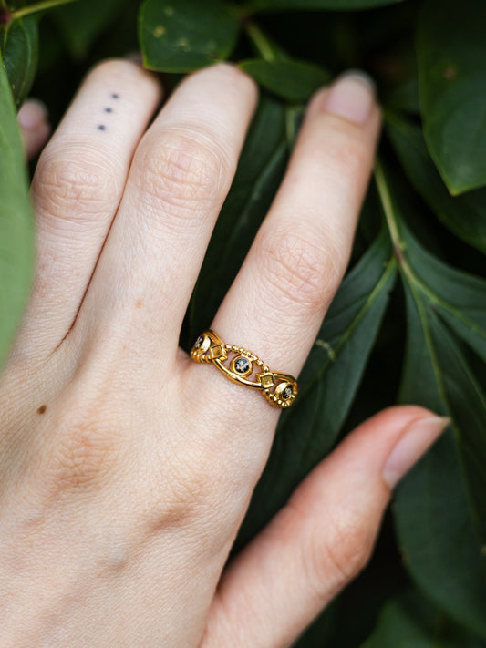 Ring mit Wilder Möhre
