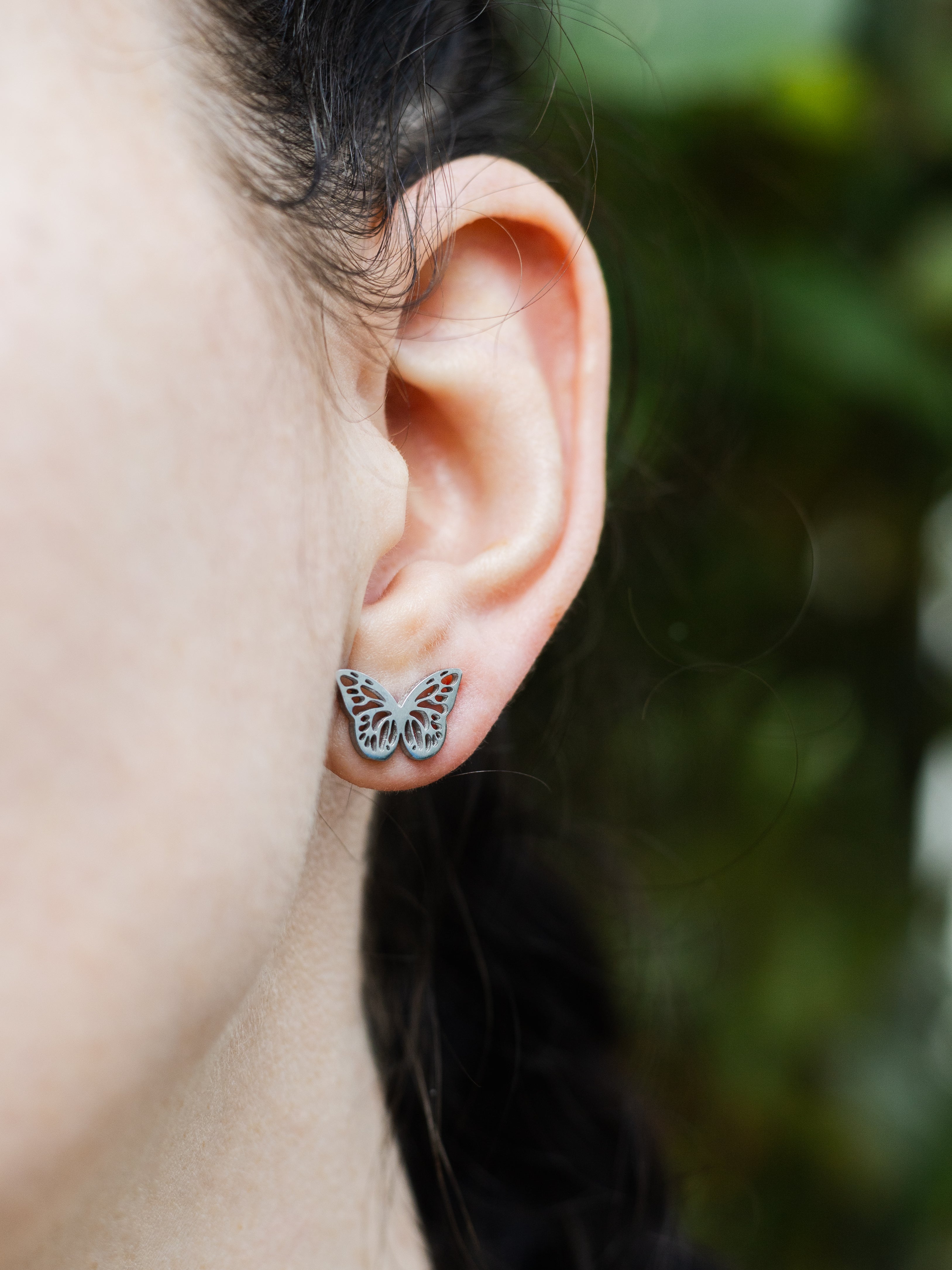 Ohrstecker mit Schmetterling