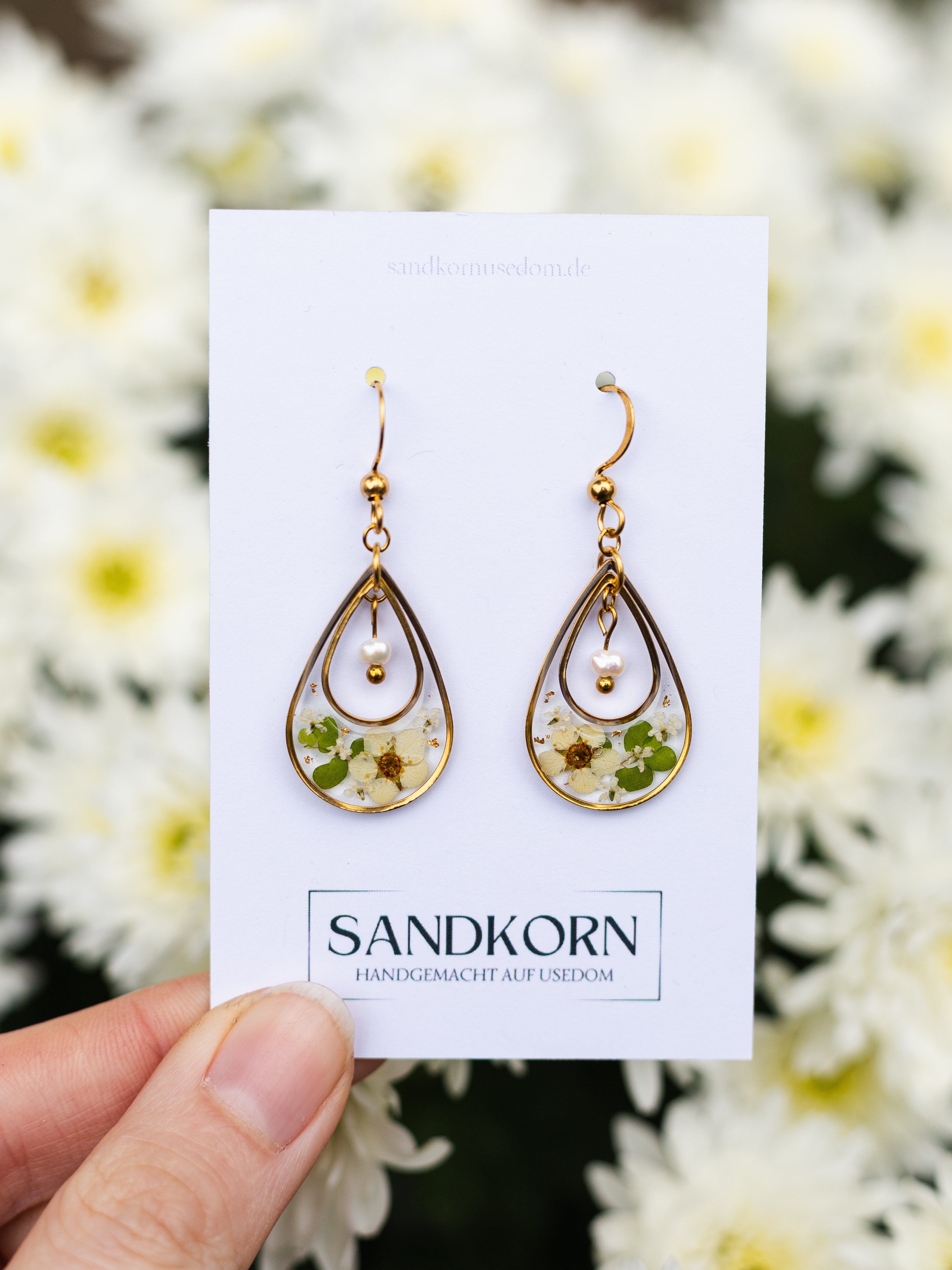 Ohrringe mit Spiere, Bubikopf und Süßwasserperlen