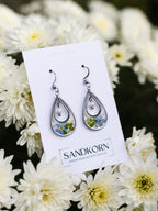 Silberfarbene Ohrringe mit echten Vergissmeinnicht und Perlen | Usedom Schmuck | Naturschmuck | Schmuck mit Blumen