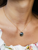 Halskette mit Mond, Spiere und Wilder Möhre | Epoxidharz-Schmuck | Usedom Schmuck | Gothic Schmuck | Witchy Jewelry