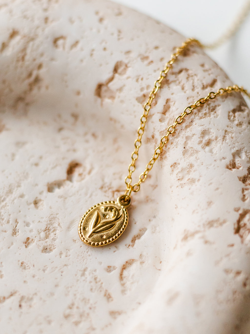 Halskette mit Maiglöckchen