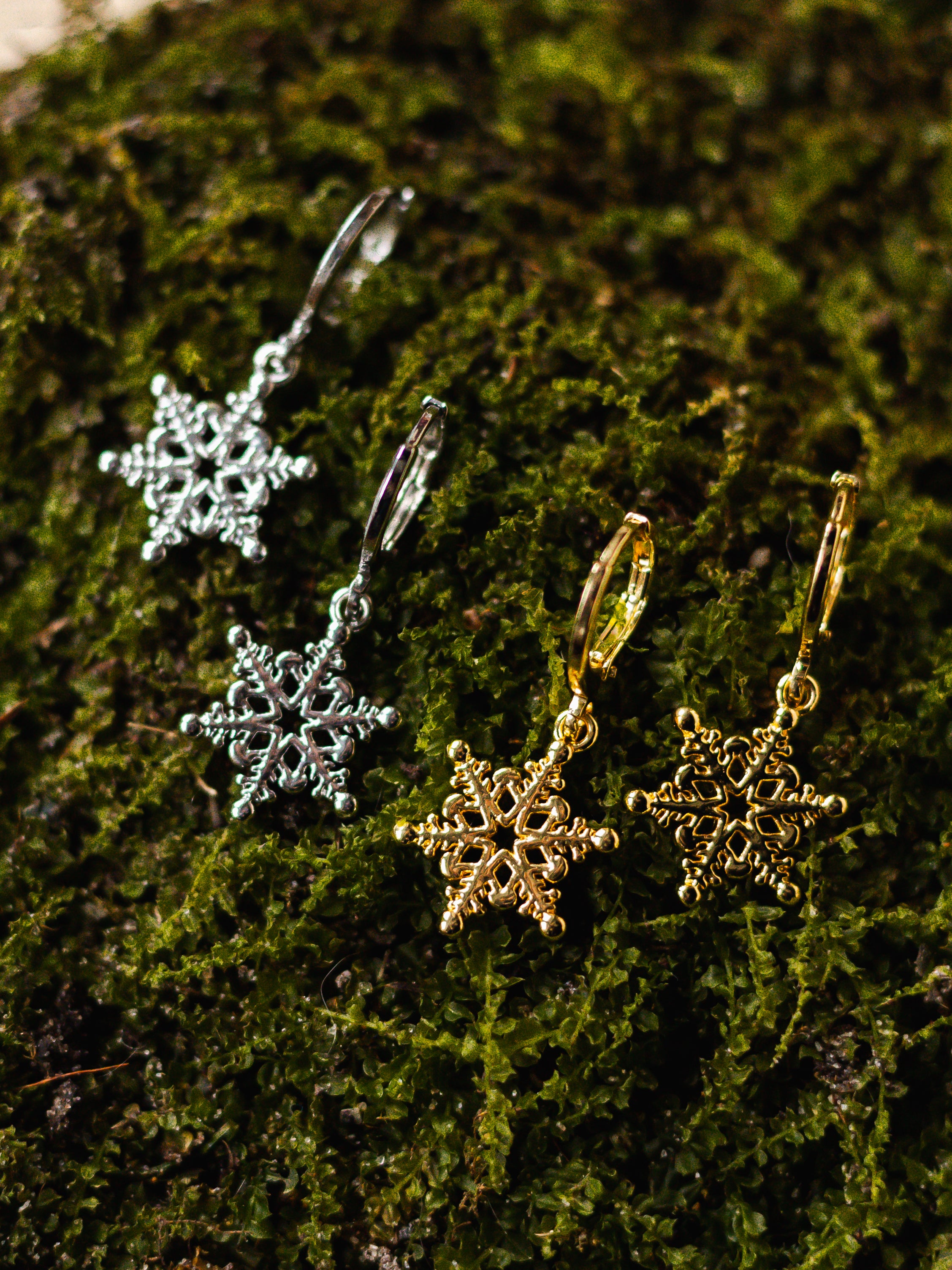 Ohrringe mit Schneeflocke