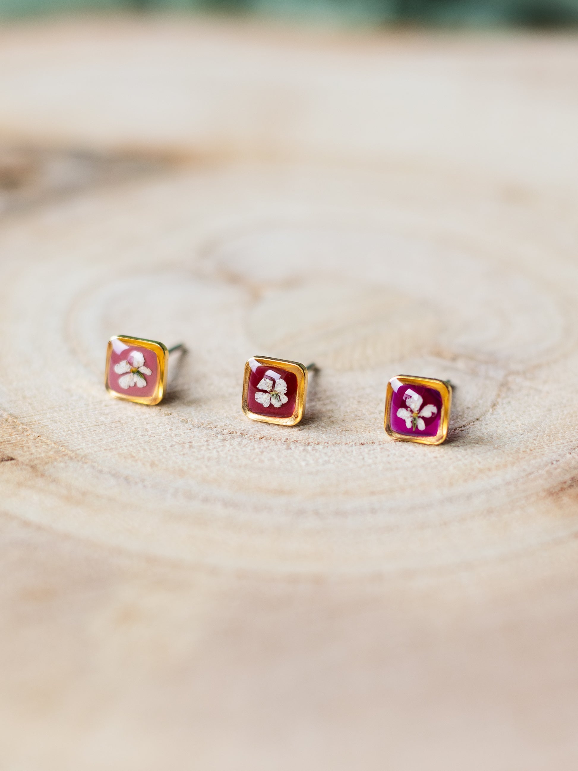 Mini-Ohrstecker mit Wilder Möhre