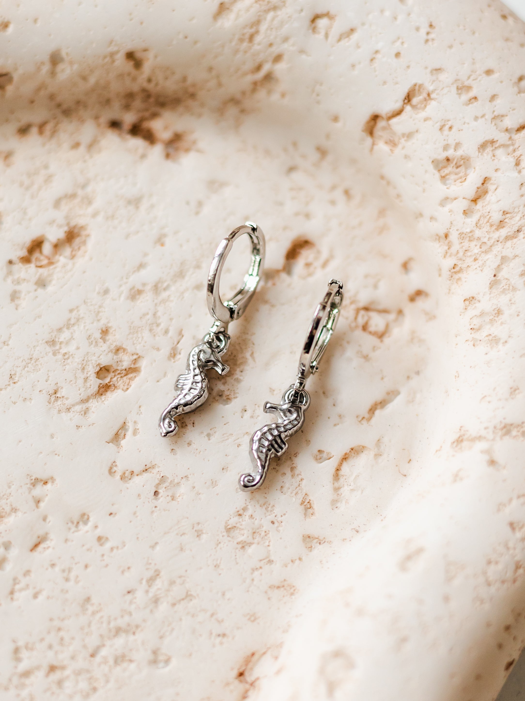 Ohrringe mit Seepferdchen