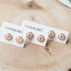 Miniaturowe kolczyki z dziką marchewką