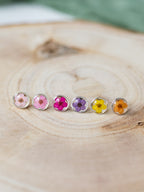 Miniaturowe kolczyki z dziką marchewką