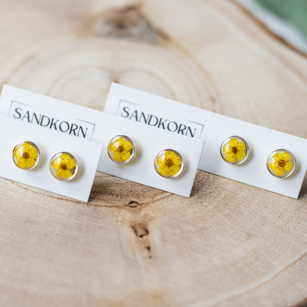 Miniaturowe kolczyki z dziką marchewką