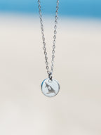 Dezente Halskette mit der Insel Usedom "Mini" | Usedom Schmuck | Heringsdorf Schmuck | Halskette Ostsee | Schmuck Ostsee | Souvenir Usedom | Sandkorn Usedom