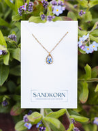 Dezente Halskette mit echten Blüten | Epoxidharz-Schmuck | Usedom Schmuck | Schmuck mit Pflanzen | Edelstahl Halskette | Vergissmeinnicht Schmuck