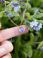 Dezente Halskette mit echten Blüten | Epoxidharz-Schmuck | Usedom Schmuck | Schmuck mit Pflanzen | Edelstahl Halskette | Vergissmeinnicht Schmuck