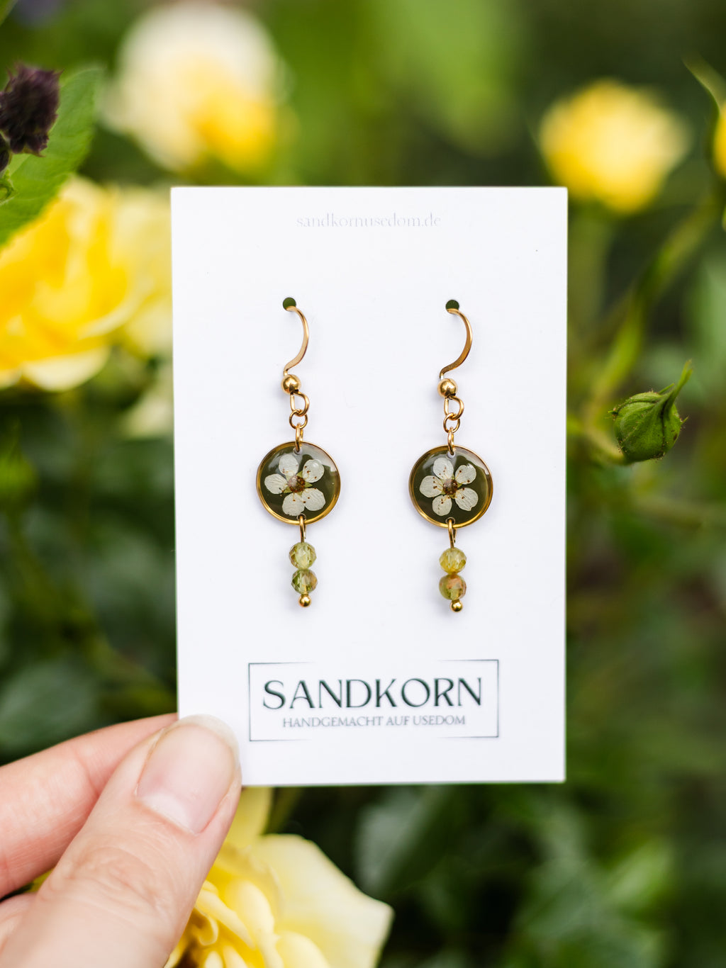 Earrings with spiraea and gemstone beads
