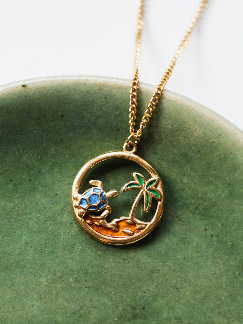 Necklace with beach, palm tree and turtle
