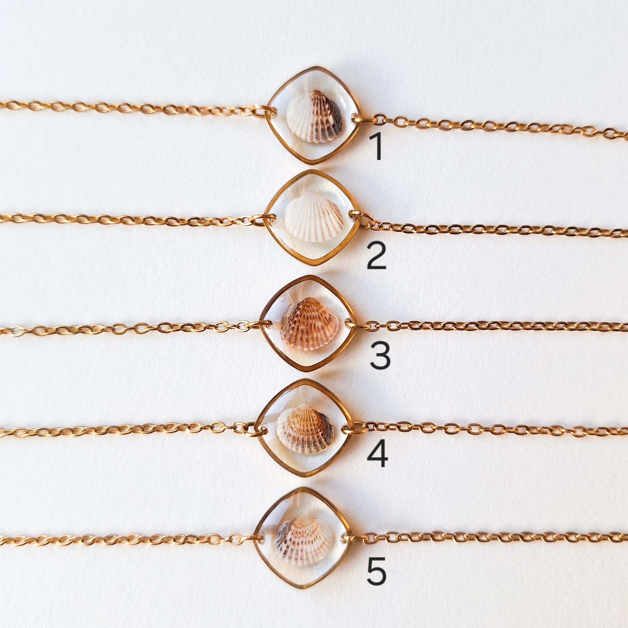 Armband mit Herzmuschel - Gold