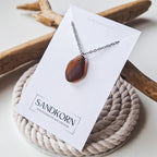 Naszyjnik ze szkła morskiego - brązowy