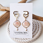 Kolczyki z muszli sercówek i pereł słodkowodnych