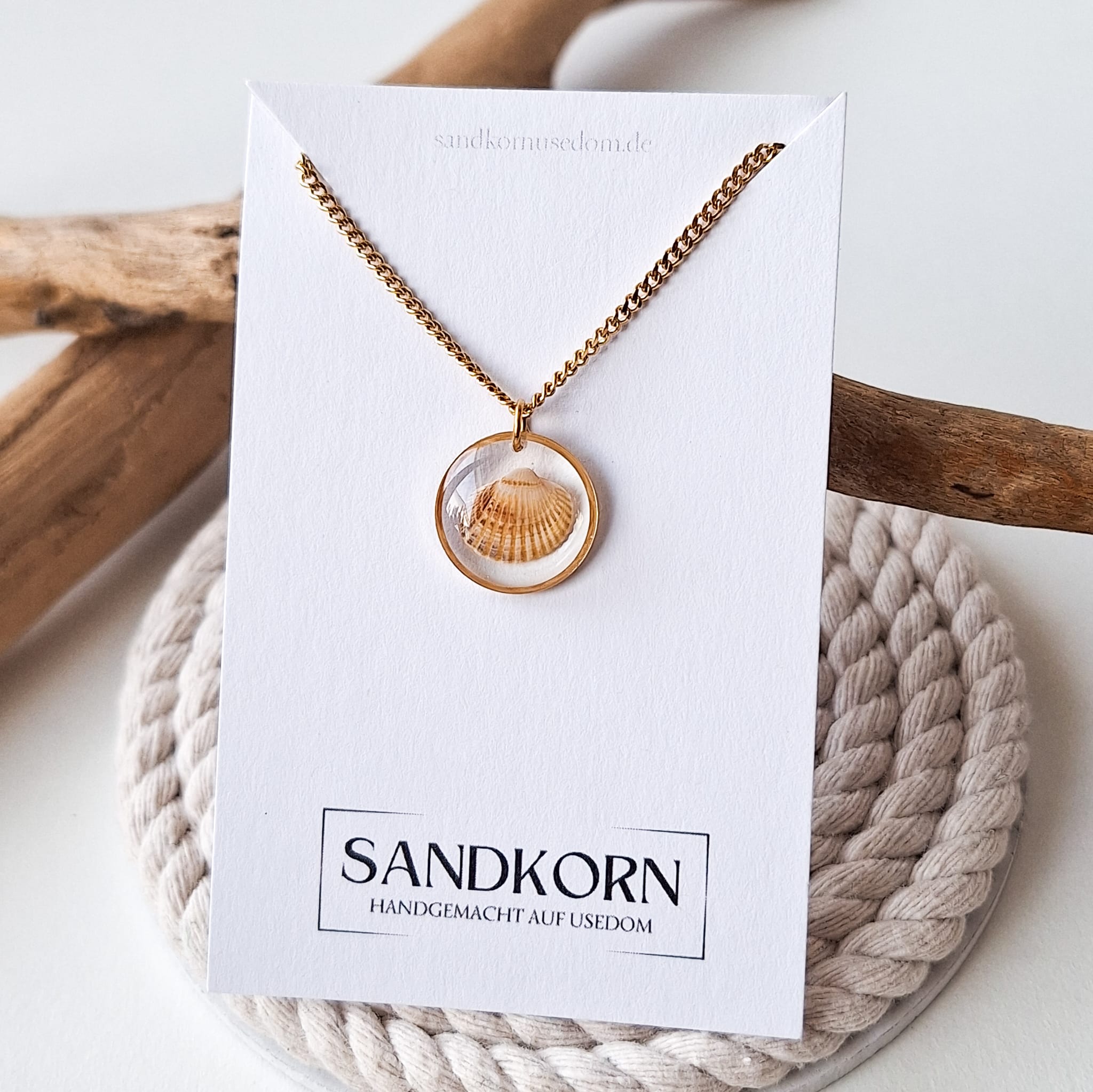 Halskette mit Herzmuschel - Gold