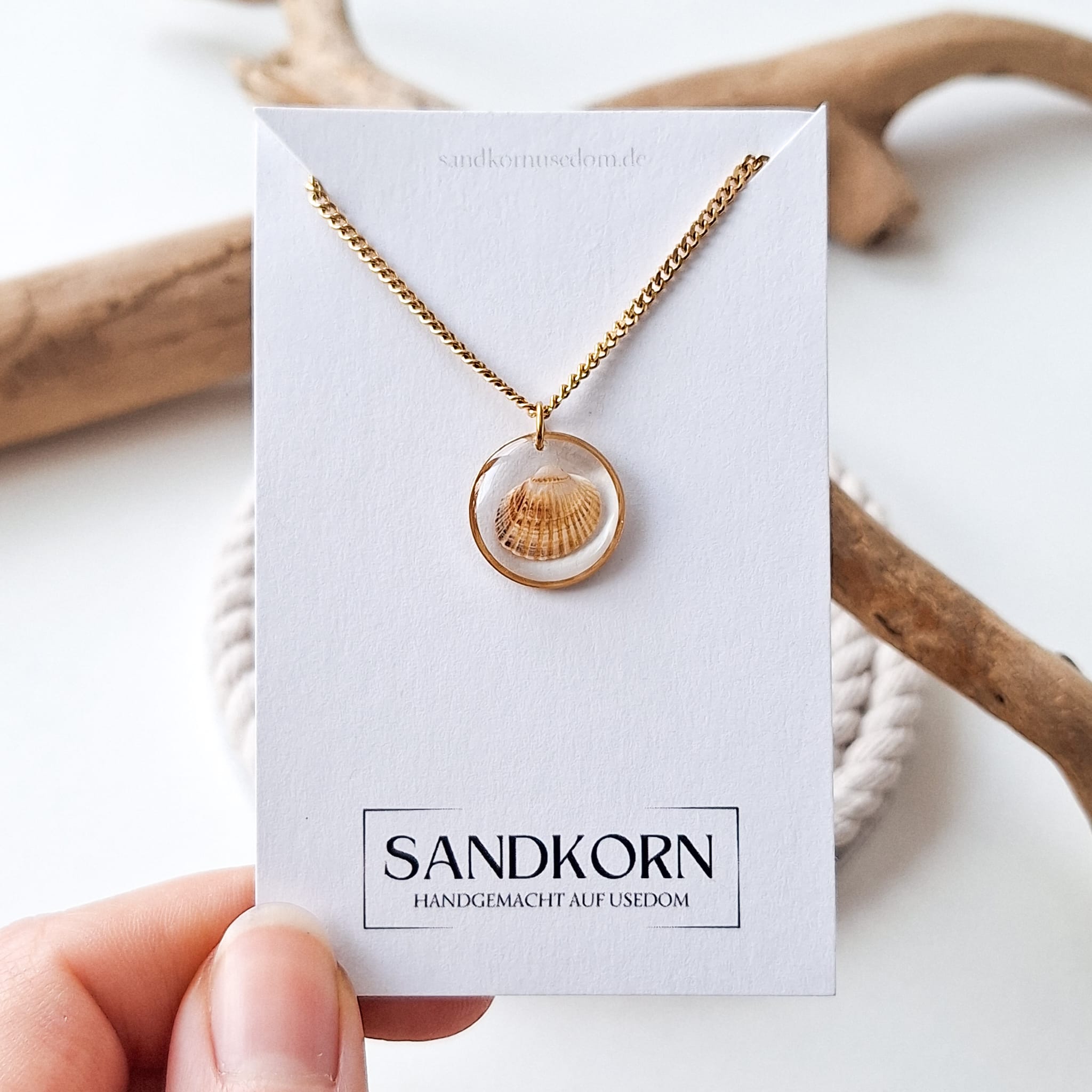 Halskette mit Herzmuschel - Gold