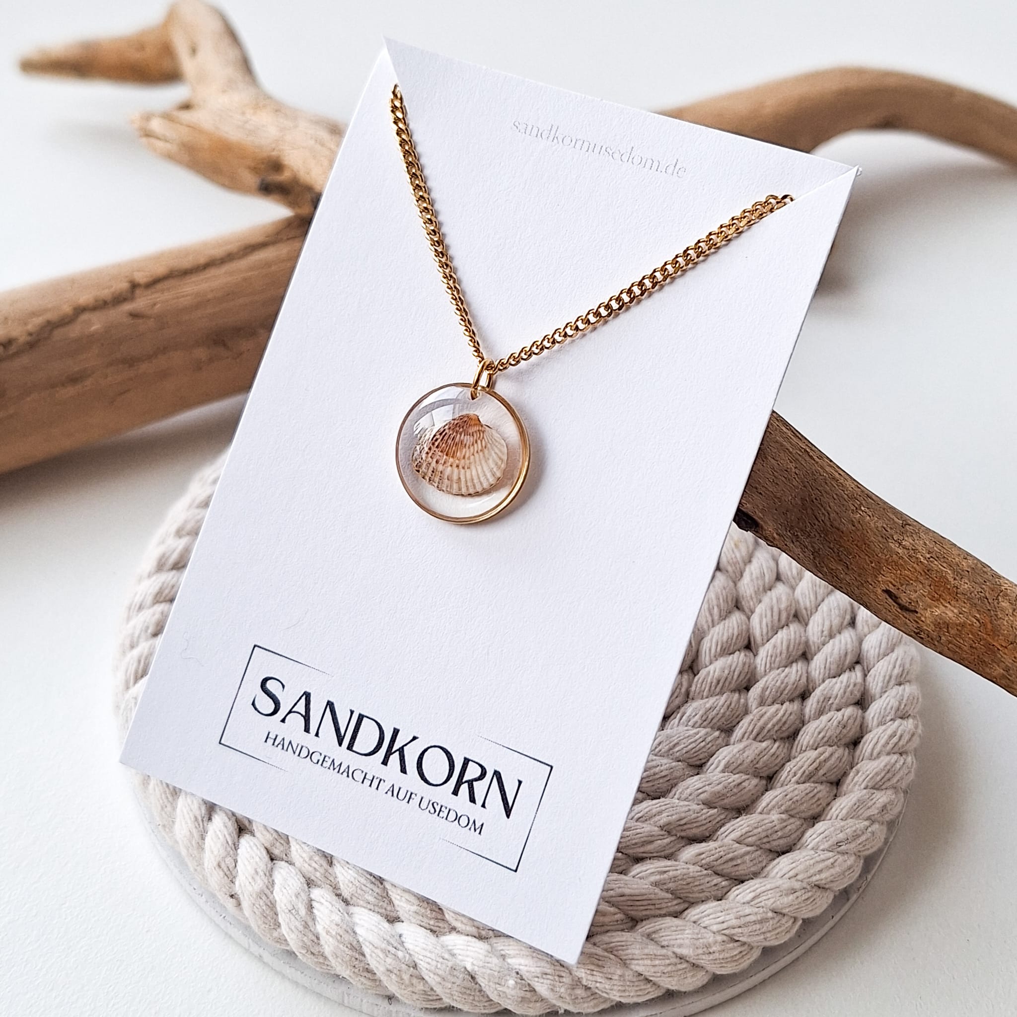 Halskette mit Herzmuschel - Gold