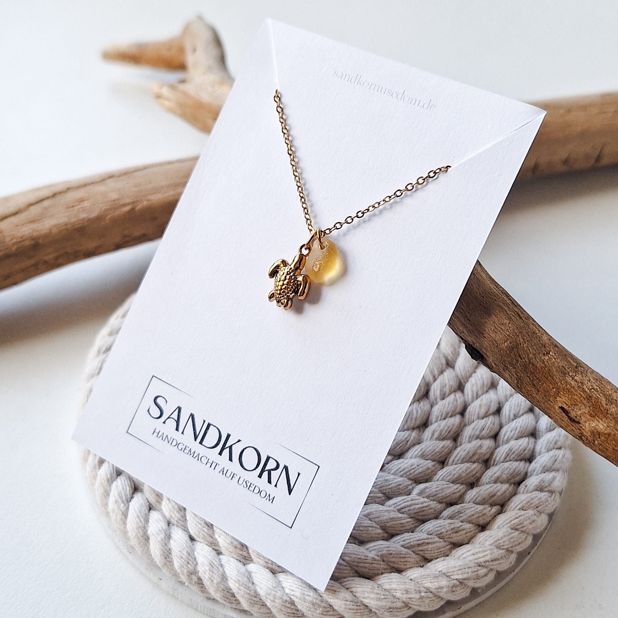 Halskette mit Schildkröte und Seeglas - Gelb