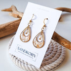 Ohrringe mit Muschelfragmenten und Süßwasserperlen | Usedom Schmuck | Meer Schmuck | Strandschmuck