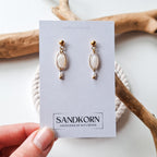 Ohrringe mit Sandklaffmuscheln und Süßwasserperlen