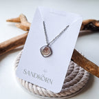 Necklace with pink flat shell