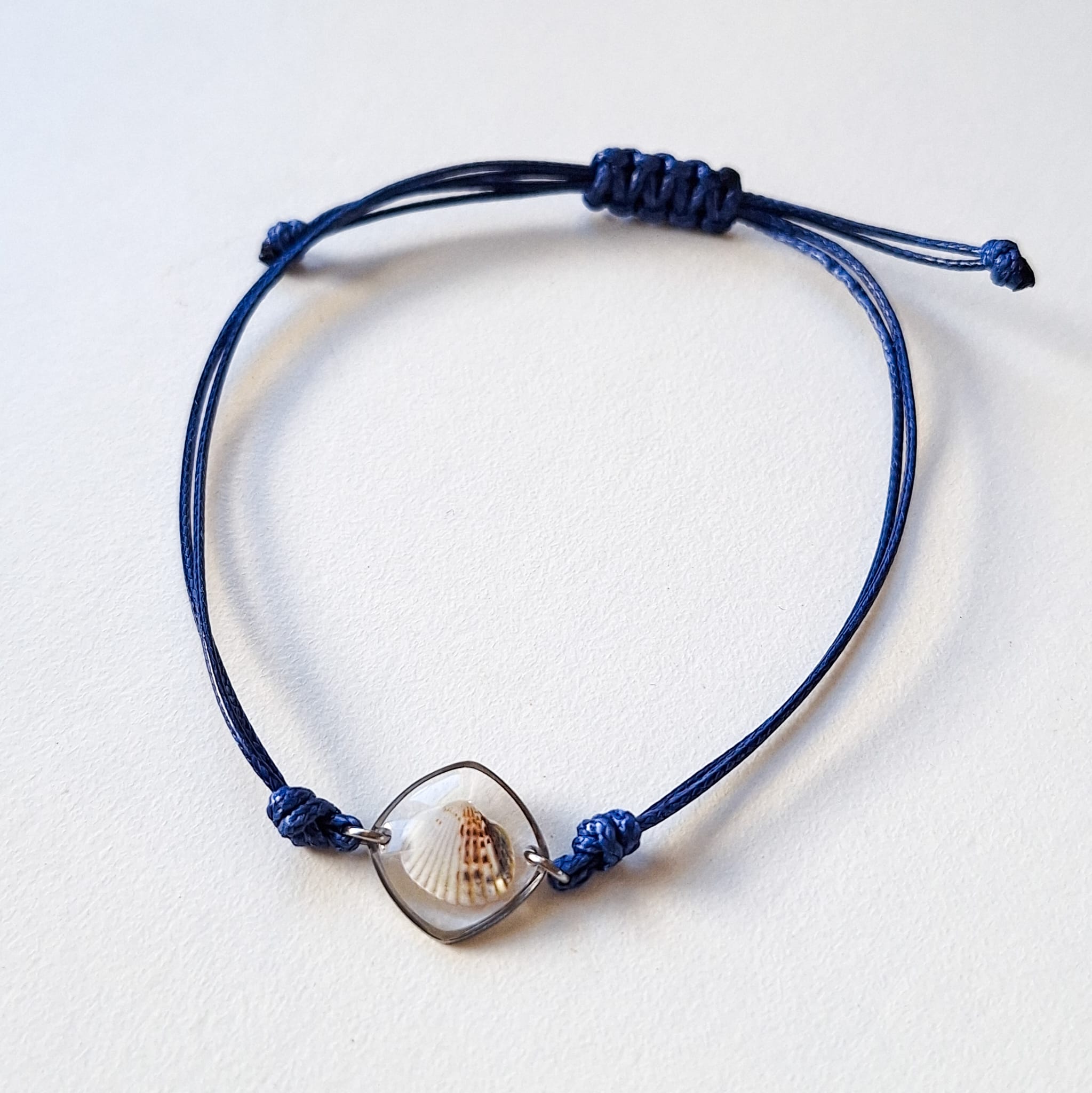 Armband mit Herzmuschel - Marineblau